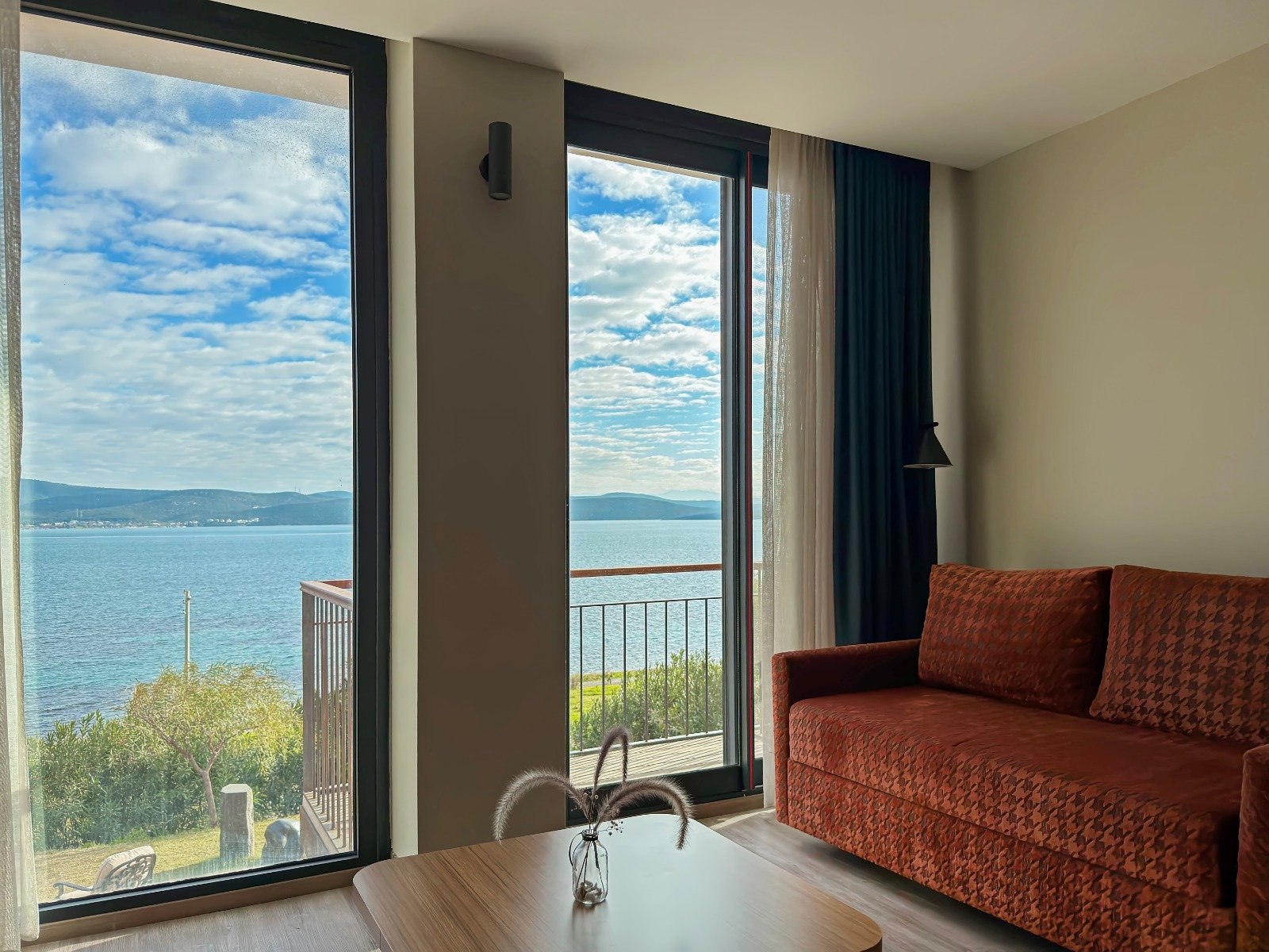 Deluxe Room - Photo 4